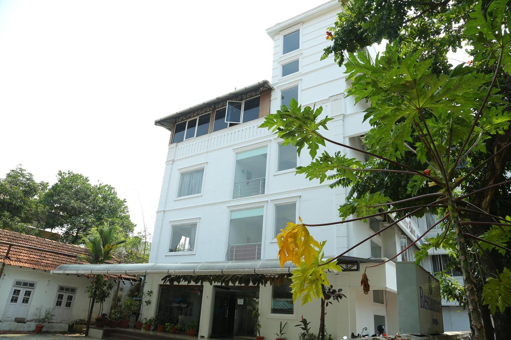 Centre Point Kochi Exterior foto